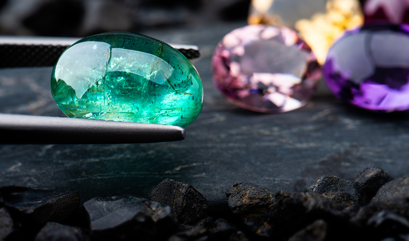 What Is a Natural Gemstone? Know About the Types of Natural Gems