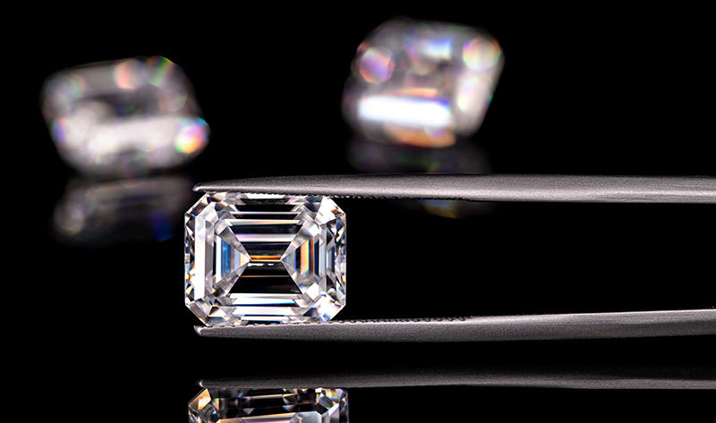 Emerald-Cut Diamonds: What You Need to Know